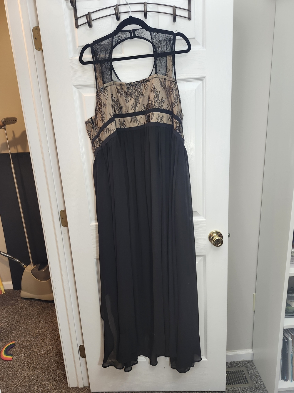 Torrid Black Lace Chiffon Maxi dress, 3X NWT - Picture 2 of 10